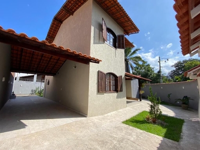 Casa em Itaipu, Niterói/RJ de 119m² 3 quartos à venda por R$ 689.000,00