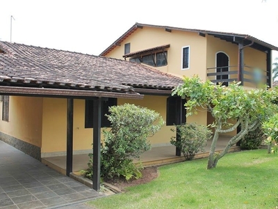 Casa em Itaipu, Niterói/RJ de 244m² 4 quartos à venda por R$ 719.000,00