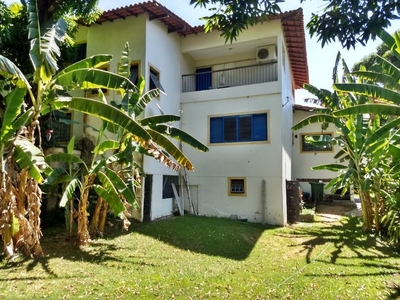 Casa em Itaipu, Niterói/RJ de 400m² 6 quartos à venda por R$ 1.499.000,00