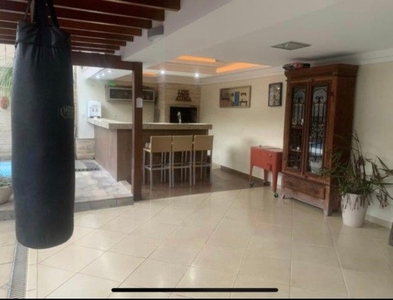 Casa em Itaipu, Niterói/RJ de 470m² 6 quartos à venda por R$ 1.768.000,00