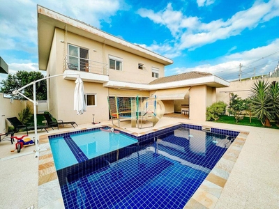 Casa em Jardim Bela Vista, São José dos Campos/SP de 290m² 4 quartos à venda por R$ 2.199.000,00