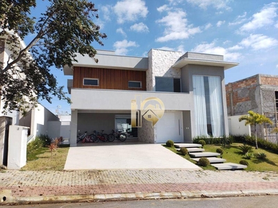Casa em Jardim Bela Vista, São José dos Campos/SP de 390m² 3 quartos à venda por R$ 2.799.000,00