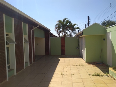 Casa em Jardim Selma, Mogi Guaçu/SP de 160m² 3 quartos à venda por R$ 389.000,00