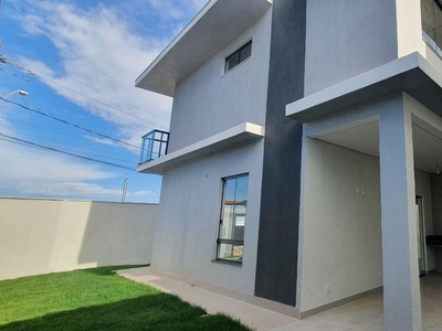 Casa em Lundceia, Lagoa Santa/MG de 120m² 3 quartos à venda por R$ 698.000,00