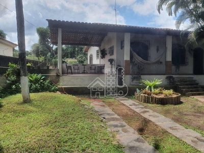 Casa em Maria Paula, São Gonçalo/RJ de 300m² 3 quartos à venda por R$ 549.000,00