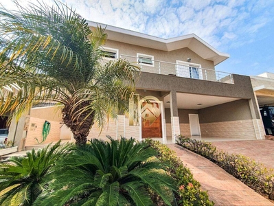 Casa em Parque Califórnia, Jacareí/SP de 250m² 3 quartos à venda por R$ 1.389.000,00