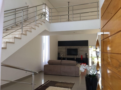 Casa em Parque Nova Jandira, Jandira/SP de 388m² 3 quartos à venda por R$ 2.553.000,00