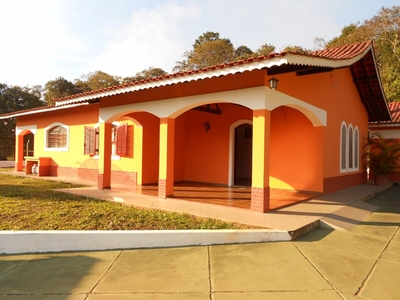 Casa em Pedras, Cotia/SP de 220m² 3 quartos à venda por R$ 1.099.000,00