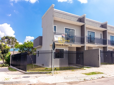 Casa em Pinheirinho, Curitiba/PR de 57m² 2 quartos à venda por R$ 359.000,00