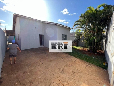 Casa em Residencial Veneza, Rio Verde/GO de 150m² 3 quartos à venda por R$ 359.000,00