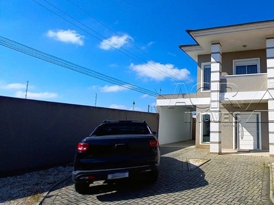 Casa em Rondinha, Campo Largo/PR de 308m² 3 quartos à venda por R$ 1.399.000,00