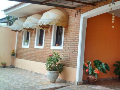 Casa em Santa Cecília, Paulínia/SP de 180m² 3 quartos à venda por R$ 649.000,00