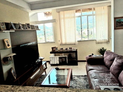 Casa em Santa Cecília, Teresópolis/RJ de 100m² 2 quartos à venda por R$ 494.000,00