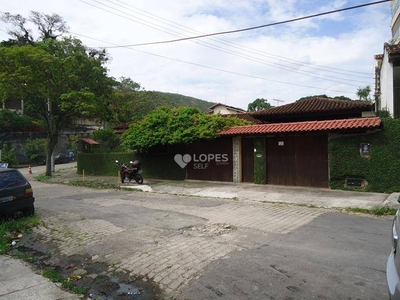 Casa em São Francisco, Niterói/RJ de 180m² 4 quartos à venda por R$ 1.499.000,00