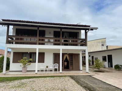 Casa em São Vicente, Itajaí/SC de 248m² 3 quartos à venda por R$ 909.000,00