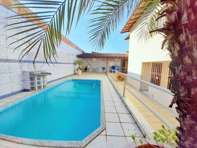Casa em Sol Nascente, Guarapari/ES de 280m² 3 quartos à venda por R$ 999.000,00