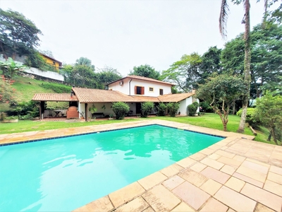 Casa em Vila Real do Moinho Velho, Embu das Artes/SP de 478m² 3 quartos à venda por R$ 1.759.000,00