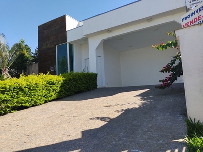 Casa em Vila Rica, Vargem Grande Paulista/SP de 155m² 3 quartos à venda por R$ 899.000,00