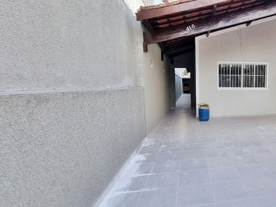 Casa em Vila Tupi, Praia Grande/SP de 70m² 2 quartos à venda por R$ 428.000,00