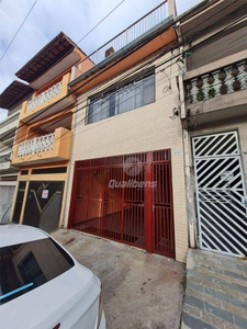 Sobrado em Vila Emílio, Mauá/SP de 329m² 3 quartos à venda por R$ 549.000,00