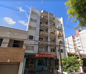 Apartamento em Centro, Londrina/PR de 64m² 2 quartos à venda por R$ 220.000,00 ou para locação R$ 830,00/mes