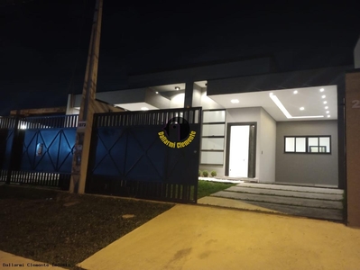 Casa em Cidade Jardim, São José dos Pinhais/PR de 90m² 3 quartos à venda por R$ 698.000,00