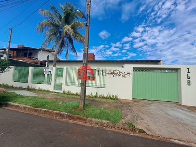 Casa em Jardim Guaporé, Maringá/PR de 250m² 3 quartos para locação R$ 3.000,00/mes