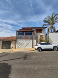 Casa em Prolongamento Jardim Flórida, Franca/SP de 313m² 3 quartos à venda por R$ 658.000,00