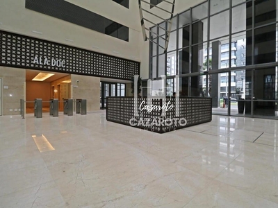 Sala em Batel, Curitiba/PR de 28m² à venda por R$ 431.634,00