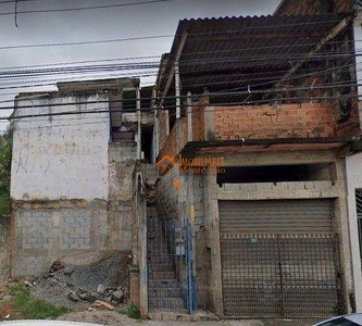 Sobrado em Jardim São João, Guarulhos/SP de 250m² 6 quartos à venda por R$ 457.000,00