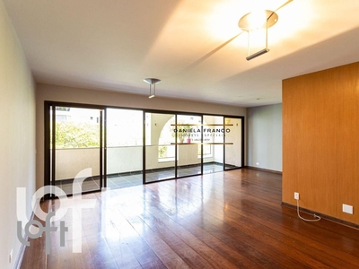 Apartamento à venda em Jardim América com 180 m², 4 quartos, 1 suíte, 2 vagas