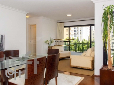Apartamento à venda em Morumbi com 106 m², 3 quartos, 1 suíte, 3 vagas