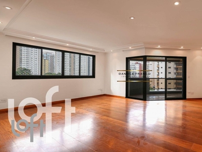 Apartamento à venda em Vila Andrade com 150 m², 4 quartos, 2 suítes, 3 vagas