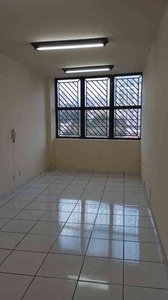 Sala para alugar no bairro Nova Suíssa, 15m²