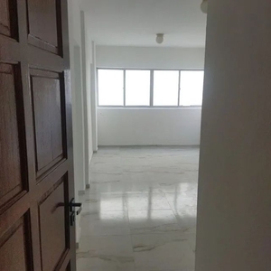 Alugo apartamento 3qts a 50 metros da praia reformado