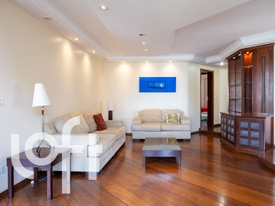 Apartamento à venda em Lapa com 208 m², 5 quartos, 2 suítes, 3 vagas