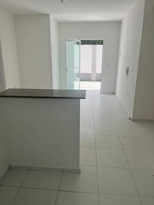 Apartamento com 2 Quartos e 2 banheiros à Venda, 60 m² por R$ 18.000