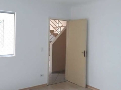 Apartamento para alugar no bairro sítio cercado em curitiba - pr.