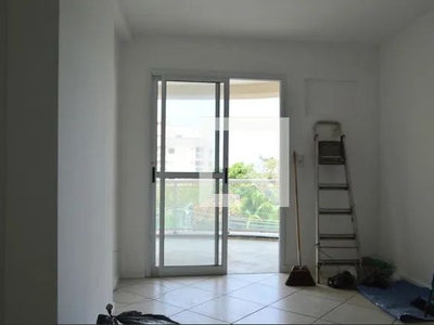 Apartamento para Aluguel - Taquara, 2 Quartos, 68 m2