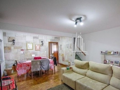 Casa Assobradada com 273m² com 3 dormitórios e 2 vagas na Vila Anglo Brasileira
