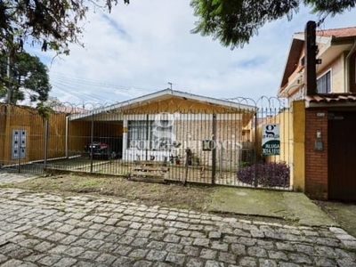 Casa com 1 quarto para alugar na rua joão itiberê, 71, jardim das américas, curitiba por r$ 750