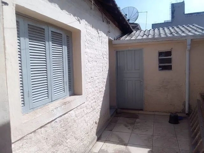Casa compacta e aconchegante para locação, no bairro Belenzinho, situado na zona leste d