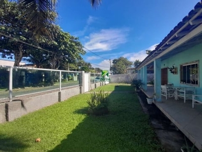 Casa linear totalmente independente com 03 quartos, no centro em barra de são joão