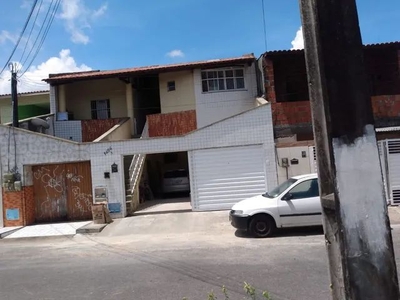 Casa no Henrique Jorge