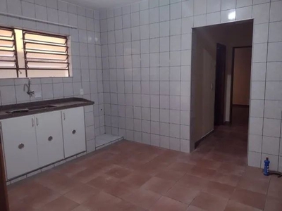 Casa para alugar em Jardim São Ricardo de 230.00m² com 2 Quartos