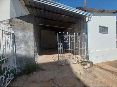 Casa para alugar em Vila Aristarcho de 41.00m² com 1 Quarto e 1 Garagem