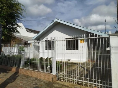 Casa para Locação em Curitiba, Santa Quiteria, 3 dormitórios, 1 banheiro, 2 vagas