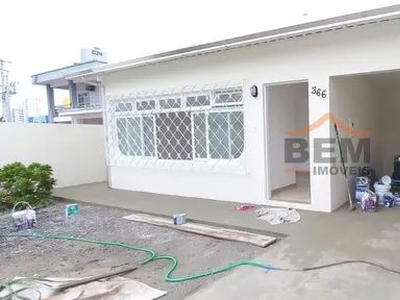 Casa para Locação em Itajaí, São João, 3 dormitórios, 2 suítes, 4 banheiros, 2 vagas