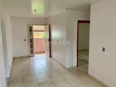 Casa residencial de 2 dormitórios, sendo 1 suíte, no bairro Jardim Leopoldina.