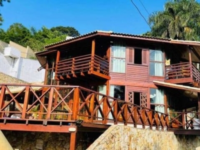 Linda casa em arujá com valor abaixo do mercado - com lago privativo